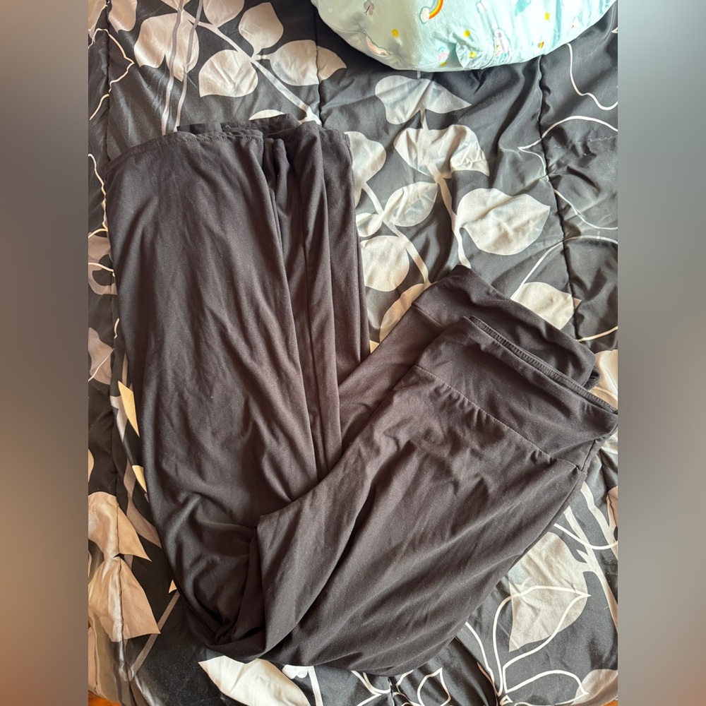 Black flare leggings XL